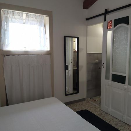 팔라쫄로 아크레이데 La Casa Di Paolina 빌라 외부 사진