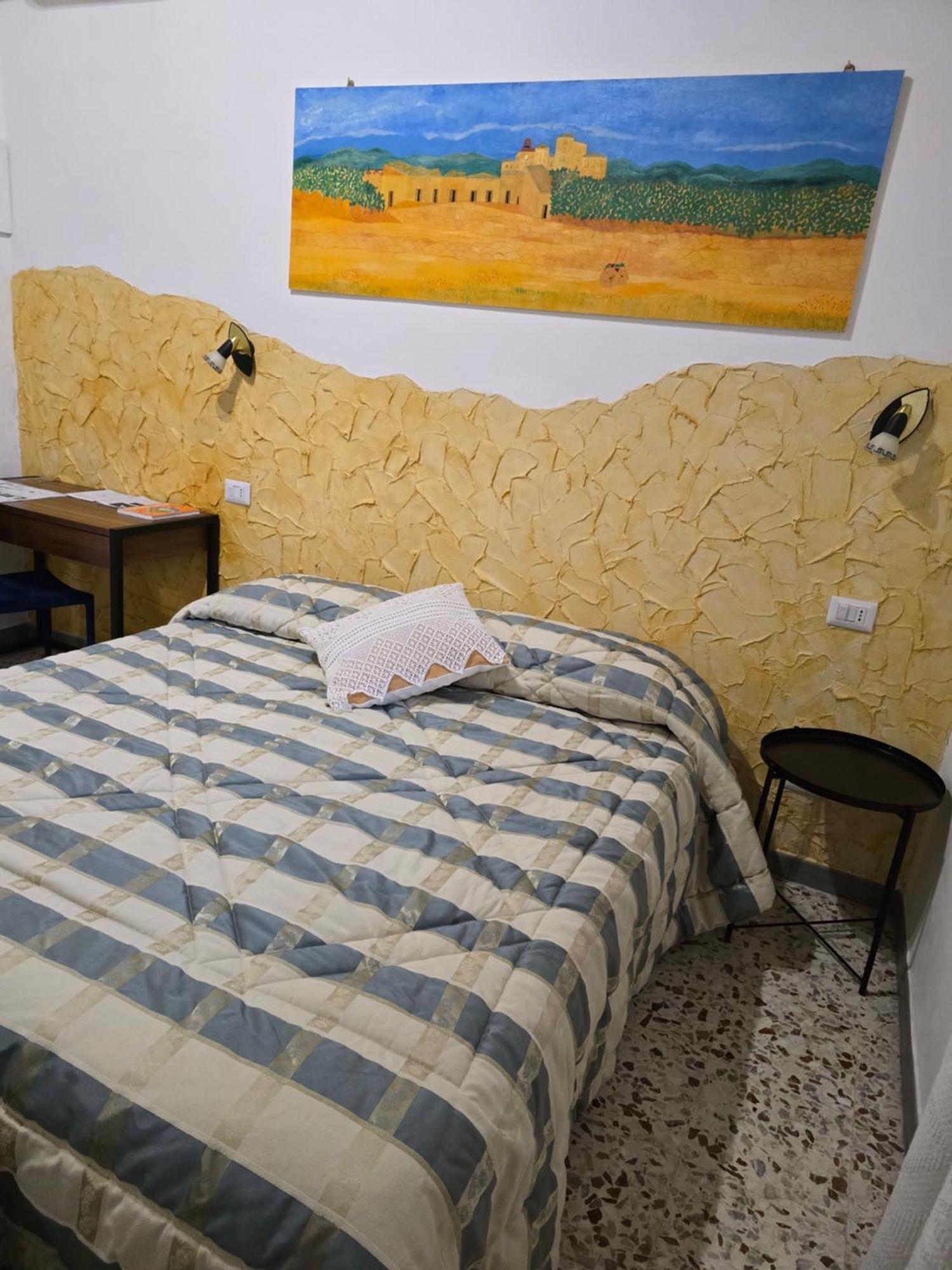 팔라쫄로 아크레이데 La Casa Di Paolina 빌라 외부 사진